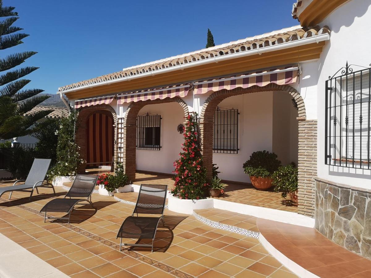 Villa Casa Las Fresas อัลเกาซิน ภายนอก รูปภาพ